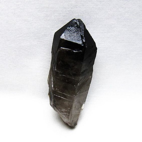 ブラジル産 モリオン 純天然 黒水晶 原石 [t633-2767]