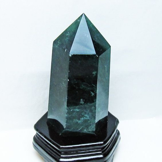 1.9Kg フローライト 六角柱[T634-5459]