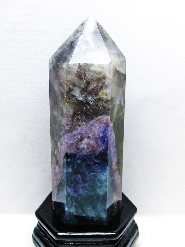 1.8Kg フローライト 六角柱 [t634-5561]