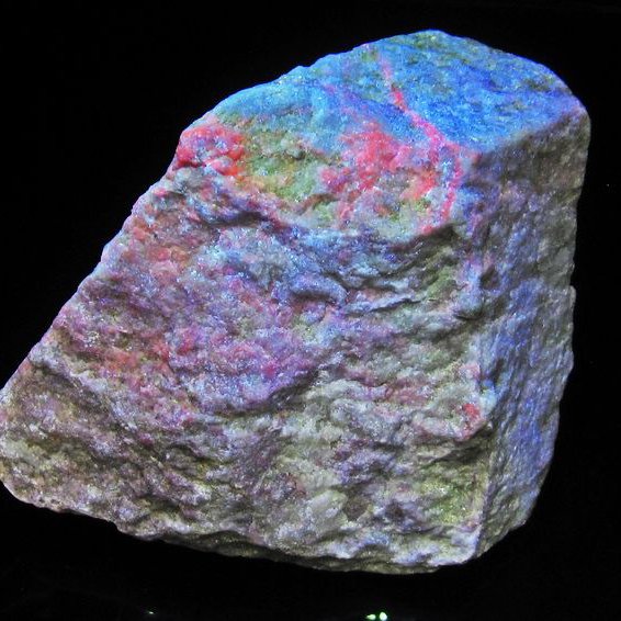 2.1Kg ハックマナイト 原石[T636-1786]