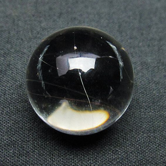 ルチル入り 水晶 丸玉 19mm [T637-4184]