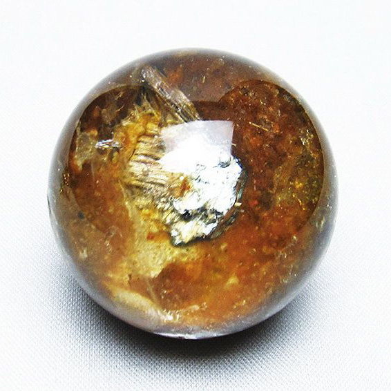 ゴールドタイチンルチル入り 水晶 丸玉 41mm [T637-4416]