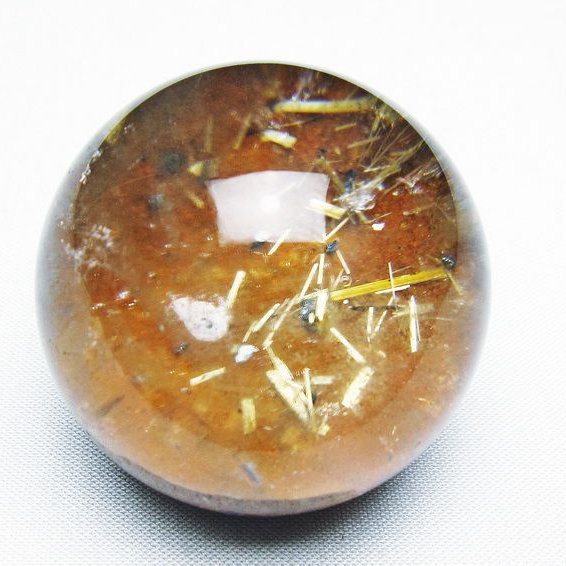 ゴールドタイチンルチル入り 水晶 丸玉 43mm [t637-4678]