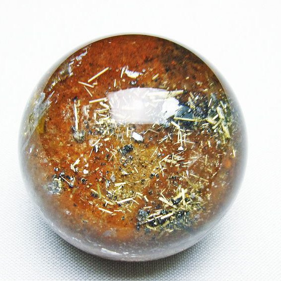 ゴールドタイチンルチル入り 水晶 丸玉 42mm [T637-4707]