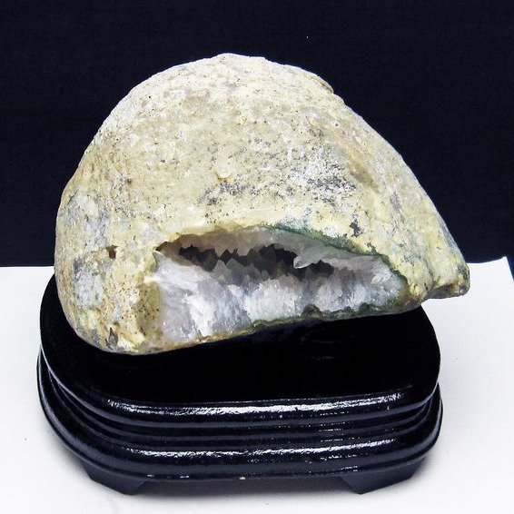 2.9Kg ブラジル産  アゲートドーム カルサイト共生[T640-2030]