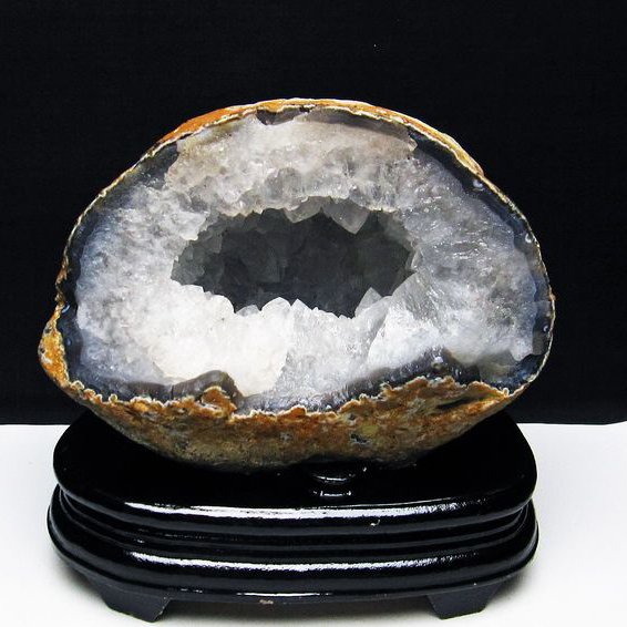 1.9Kg ウルグアイ産  アゲート水晶ドーム[T640-2084]