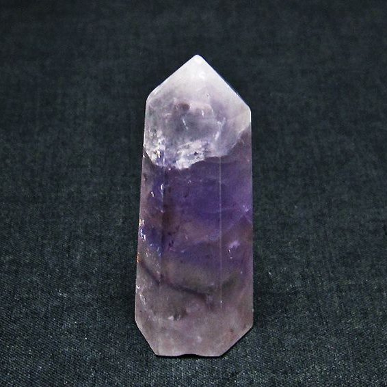 アメジスト 六角柱 [t642-5504]