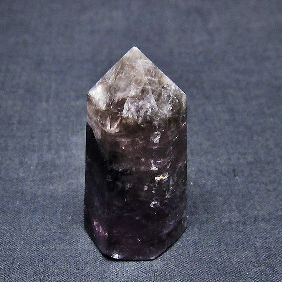アメジスト 六角柱 [t642-5886]