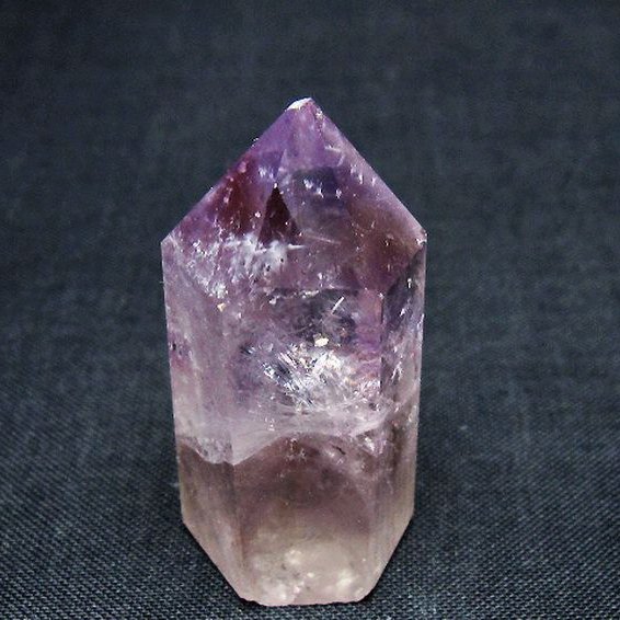 アメジスト 六角柱[T642-6496]