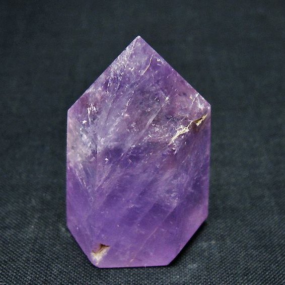 アメジスト 六角柱[T642-6557]