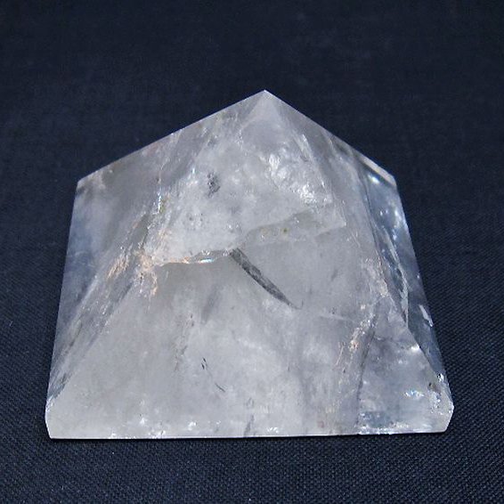 ヒマラヤ水晶ピラミッド[T648-3572]