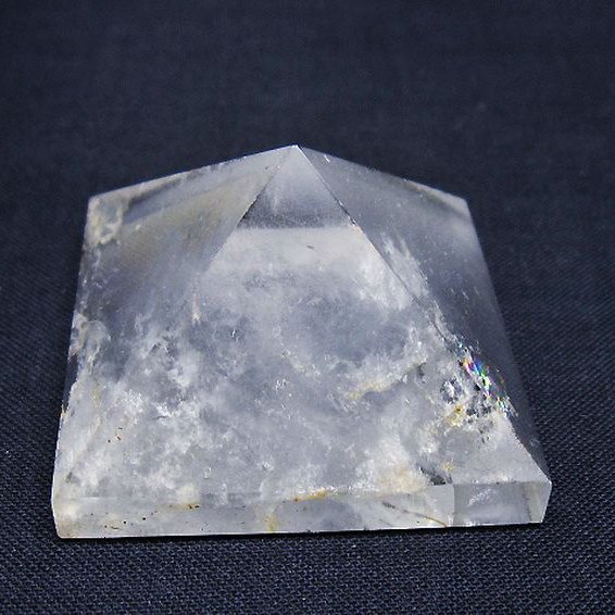 ヒマラヤ水晶ピラミッド[T648-3588]