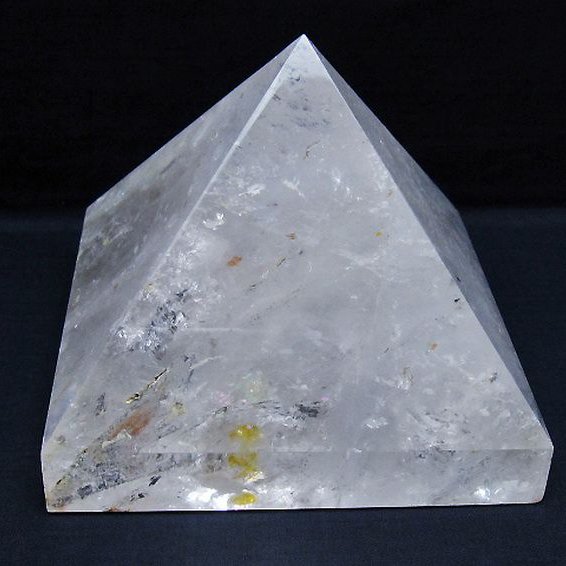 2.8Kg 虹入り ヒマラヤ水晶ピラミッド[T648-3753]