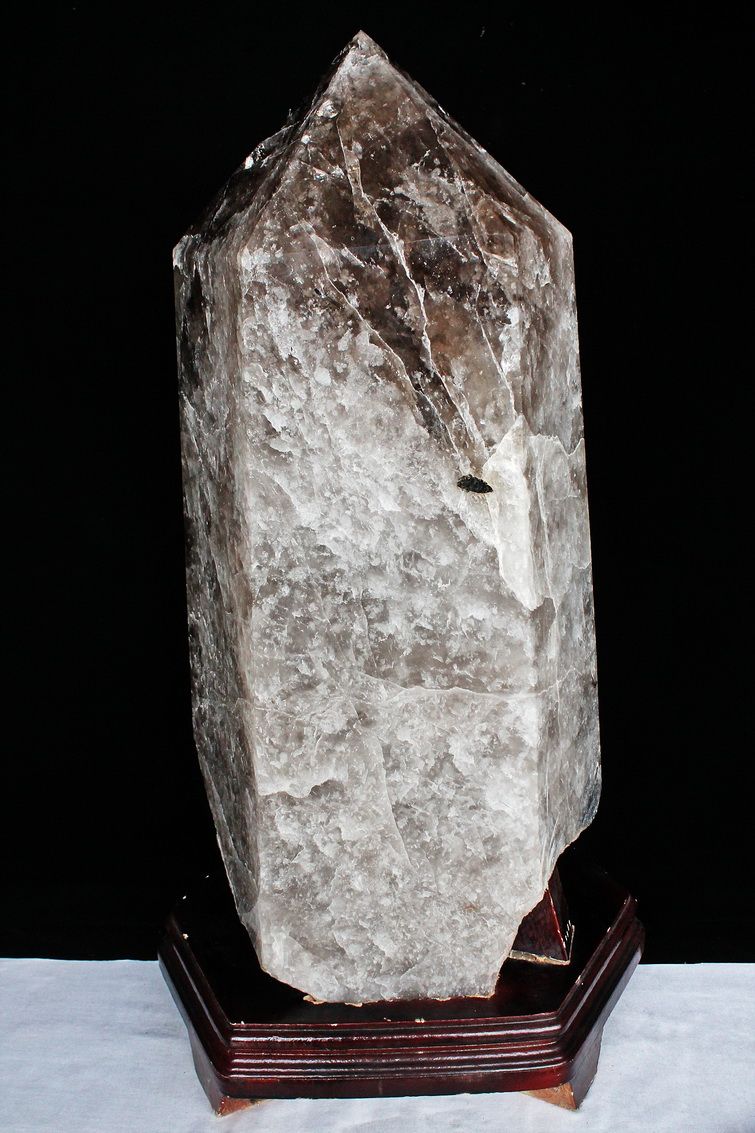 53.7Kg 虹入りライトニング水晶ブラックルチルクォーツ六角柱