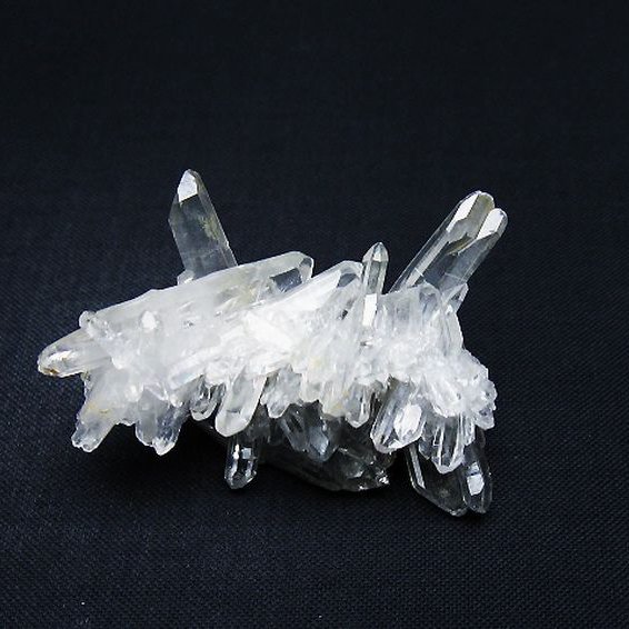 ヒマラヤ水晶クラスター [t661-9117]