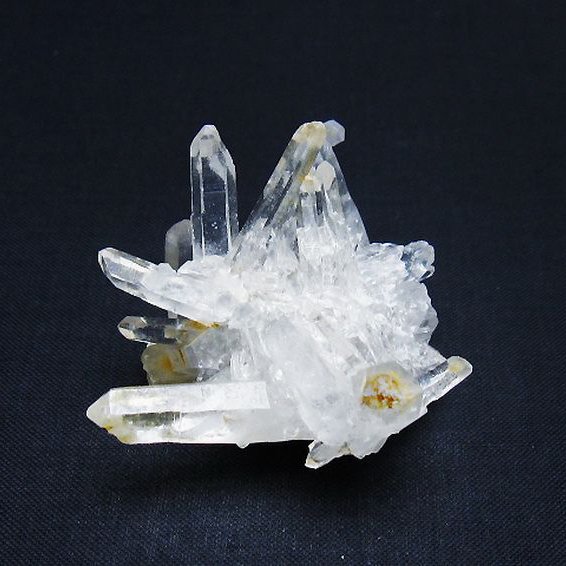 ヒマラヤ水晶クラスター[T661-9133]