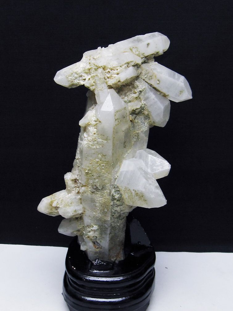 1Kg トルマリン入り ヒマラヤ水晶クラスター[T668-7856]