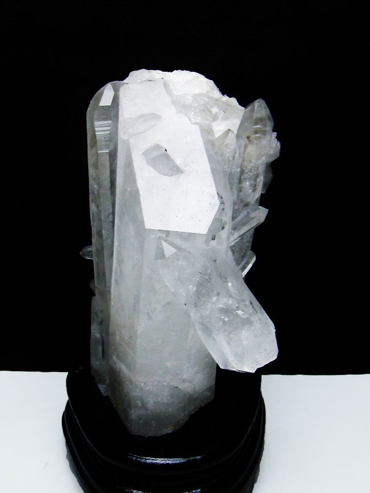 2.6Kg レムリアンシード水晶クラスター [t668-7964]