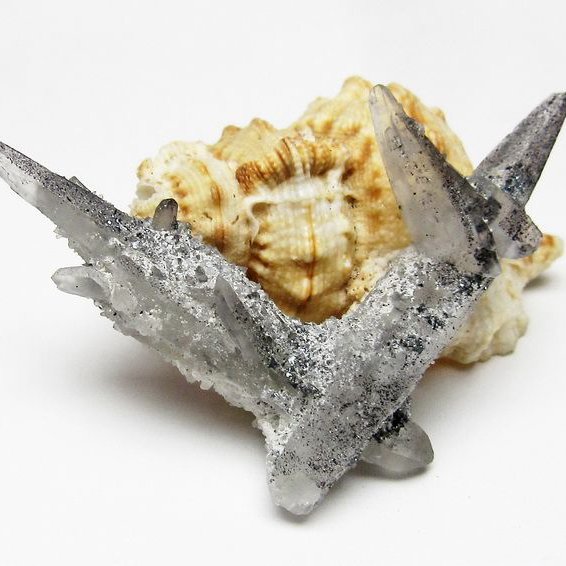 スティブナイトインクォーツ レーザークリスタル アメリカ産 [T679-1262]