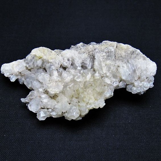 カテドラルライブラリー 水晶クラスター [t689-2560]