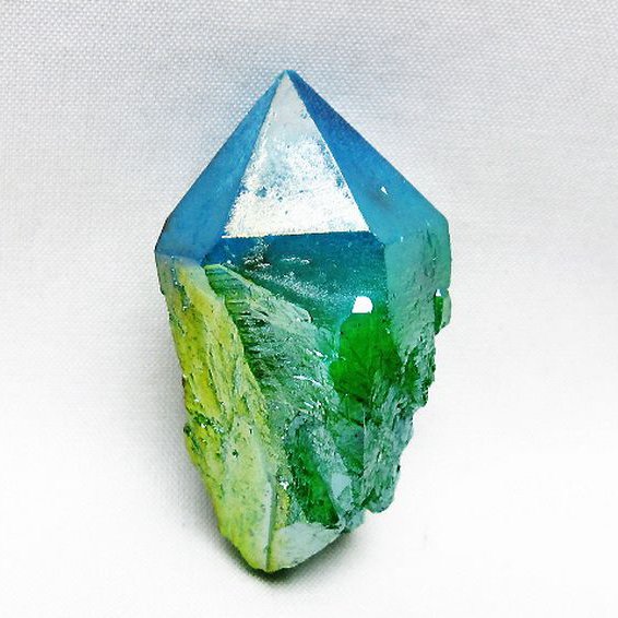 オーラ水晶 オーラクリスタル カテドラルライブラリー  原石 (グリーン)[T693-5277]