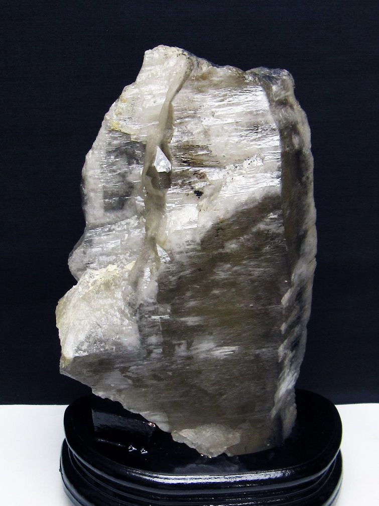 1.3Kg ライトニング カテドラルライブラリー 水晶 原石 [t695-8181]