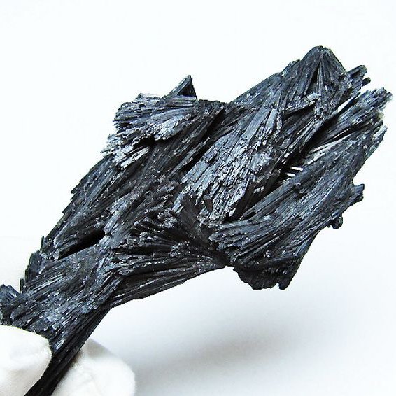 ブラック カイヤナイト 原石[T697-3969]