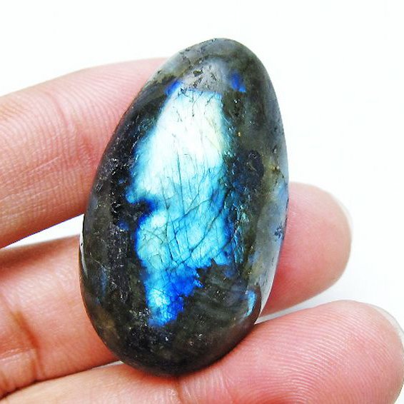 ラブラドライト 原石 [t703-5033]