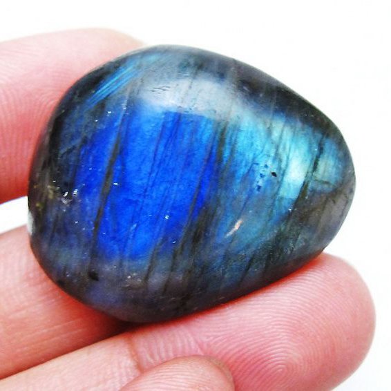 ラブラドライト 原石 [t703-5072]