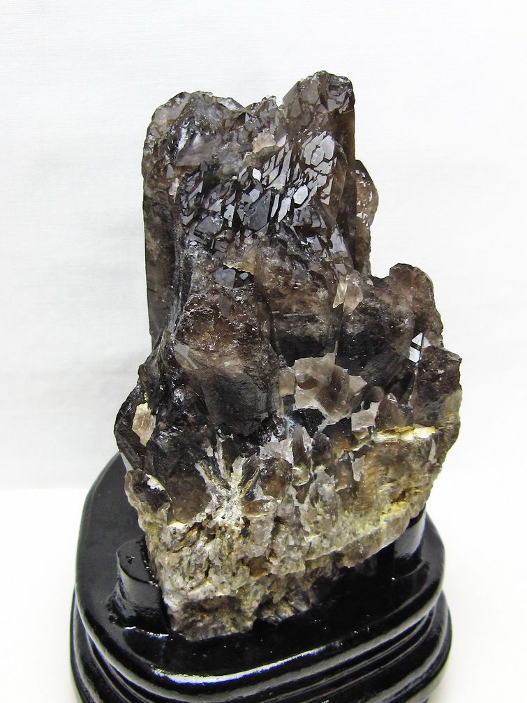 1.6Kg ライトニング カテドラル水晶 原石 [t704-1497]