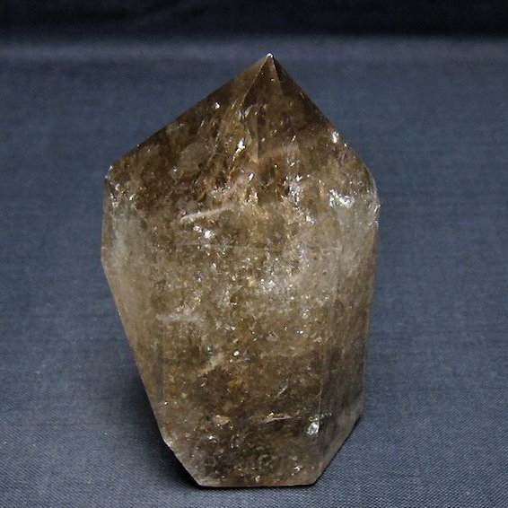 虹入り ライトニング水晶ガーデン水晶 六角柱[T705-7589]