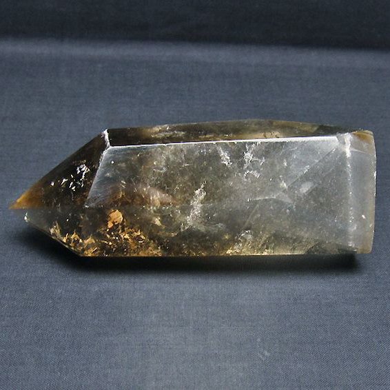 ライトニング水晶 六角柱[T705-7637]