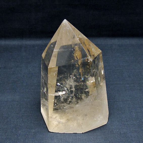 虹入り ライトニング水晶ガーデン水晶 六角柱[T705-7651]