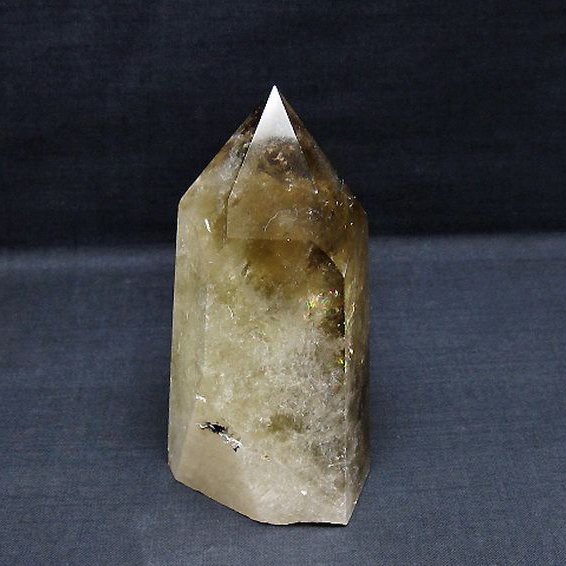 ライトニング水晶 六角柱[T705-7712]