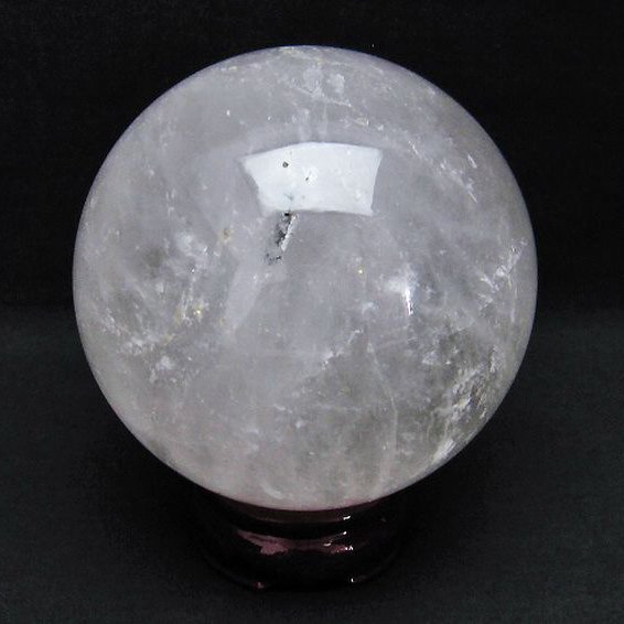 1.7Kg ルチル入り 水晶 丸玉 107mm [T718-2604]