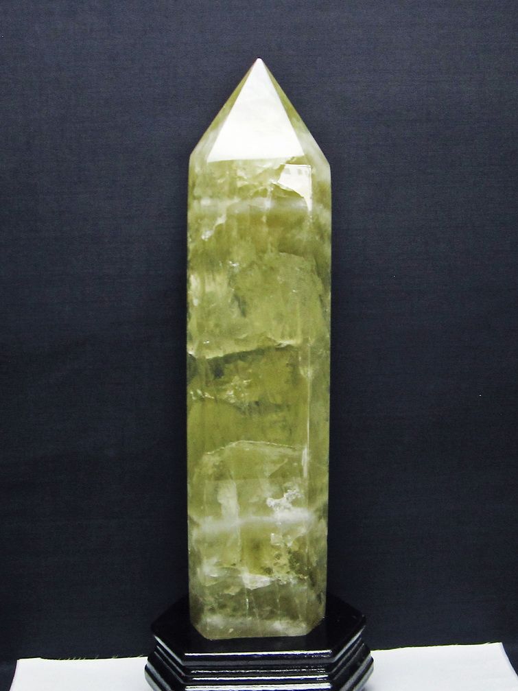 2.7Kg シトリン水晶 六角柱[T719-4520]