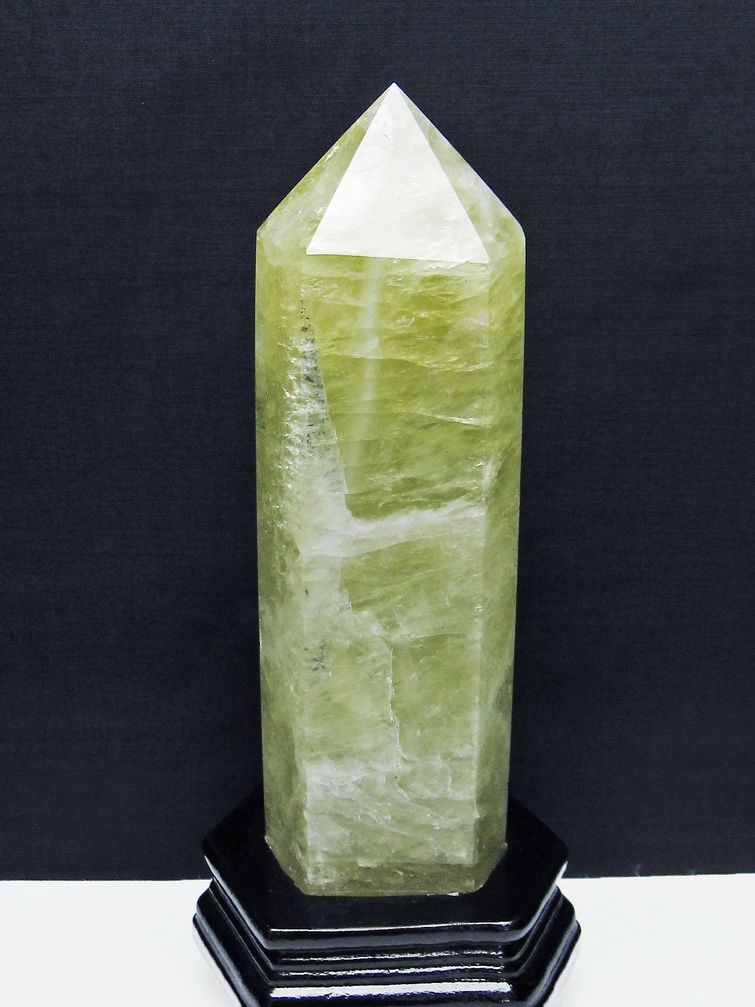 1.5Kg シトリン水晶 六角柱 [t719-5108]