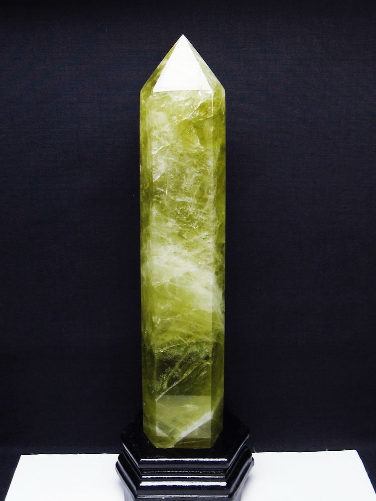 2.1Kg シトリン水晶 六角柱 [t719-5246]