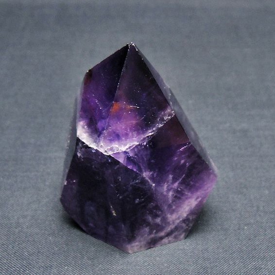 アメジスト 原石 [t720-1029]
