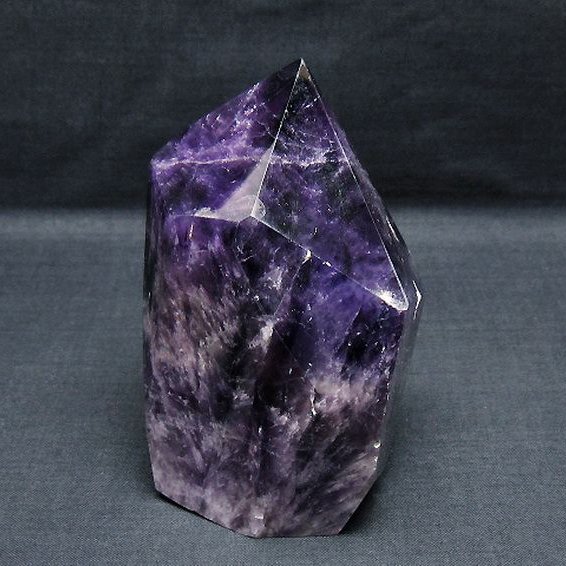 アメジスト 六角柱[T720-1109]