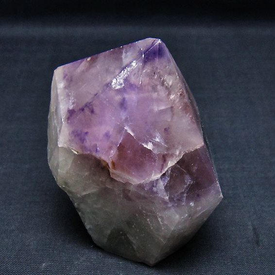 アメジスト 六角柱[T720-1191]