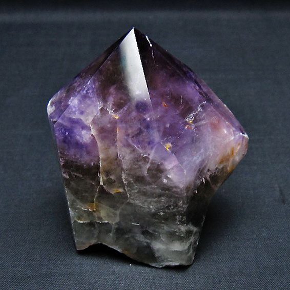 アメジスト 六角柱[T720-1345]