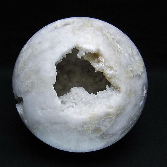 1.1Kg モロッコ産 水晶 笑口 丸玉 115mm [T722-1012]