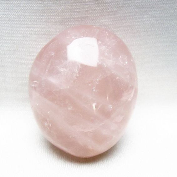 ローズクォーツ 原石 [t723-1778]