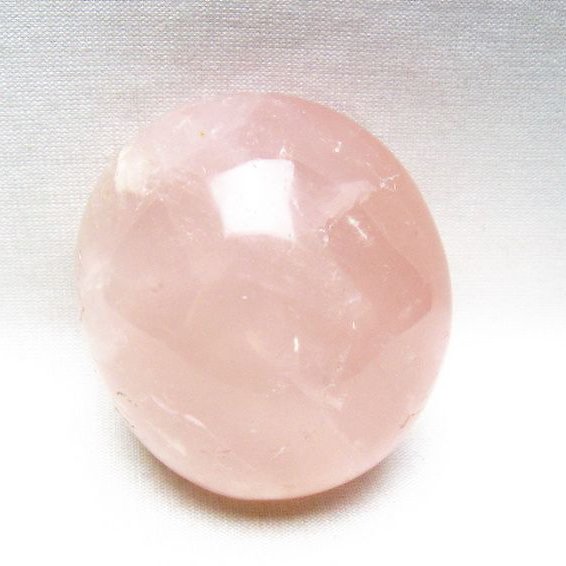 ローズクォーツ 原石 [t723-1787]