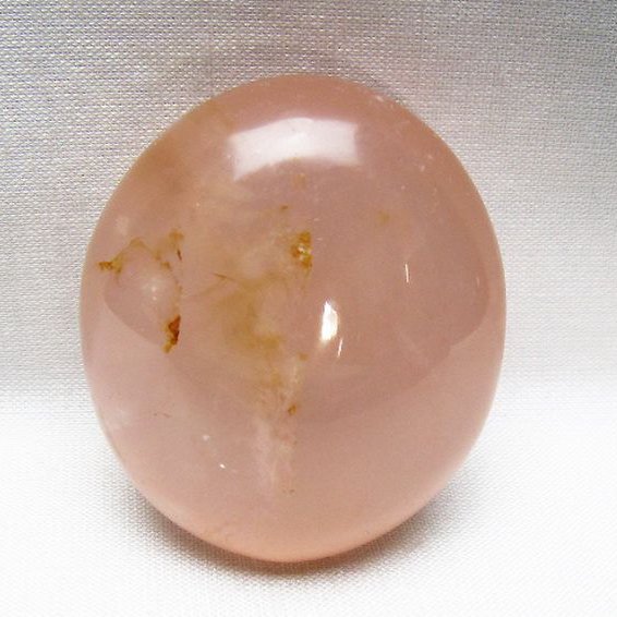 ローズクォーツ 原石 [t723-2000]