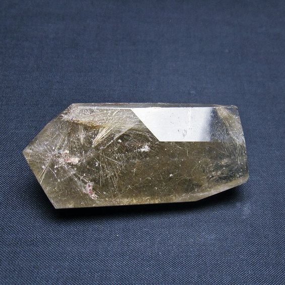 プラチナルチル 原石[T725-2702]