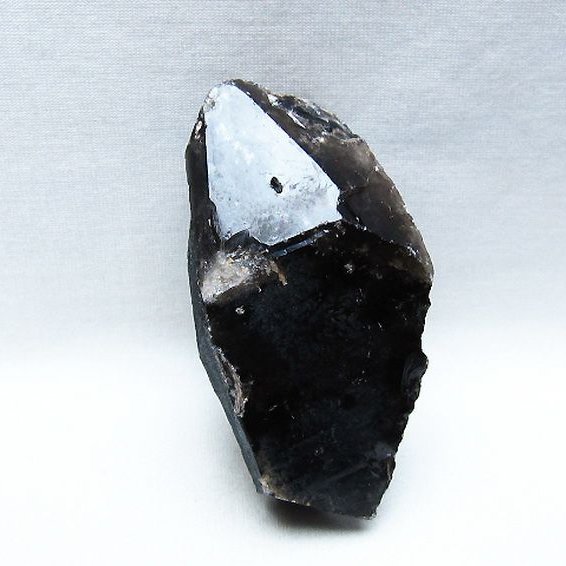 モリオン 純天然 黒水晶 原石 [t735-4317]