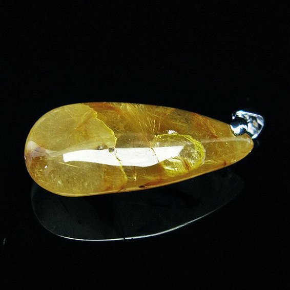 ゴールドタイチンルチルクォーツ ペンダント [T741-1593]