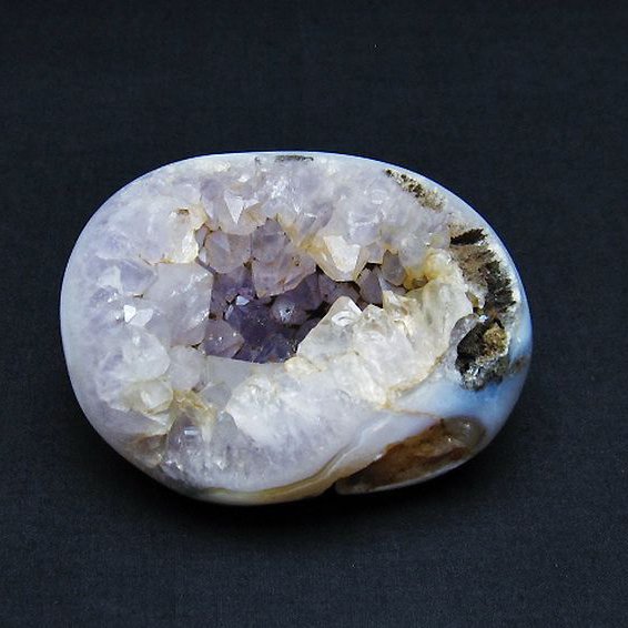 ウルグアイ産 アゲート水晶ドーム[T757-1578]